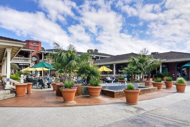 569 73 Hermes Ave, Encinitas, CA 92024