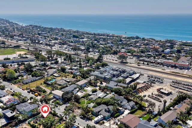 569 73 Hermes Ave, Encinitas, CA 92024