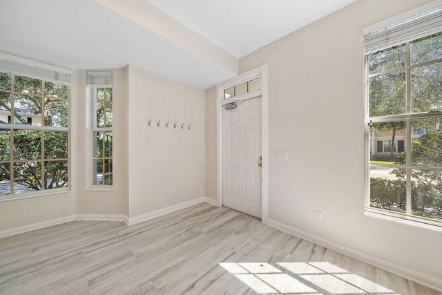 351 Legare Court, Jupiter, FL 33458