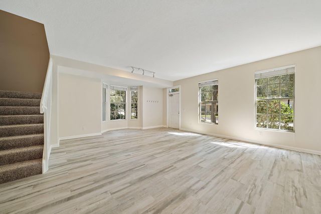 351 Legare Court, Jupiter, FL 33458