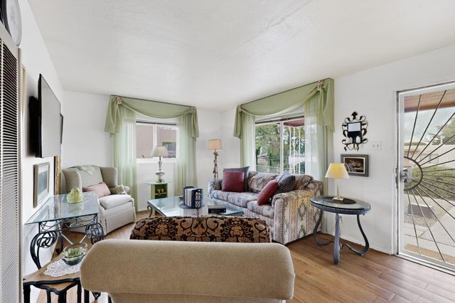 3010 General Chennault Street NE, Albuquerque, NM 87111