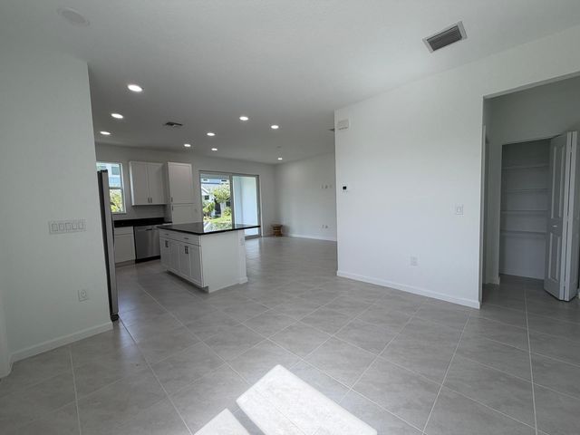 4402 Longwood Lake Square, Westlake, FL 33470