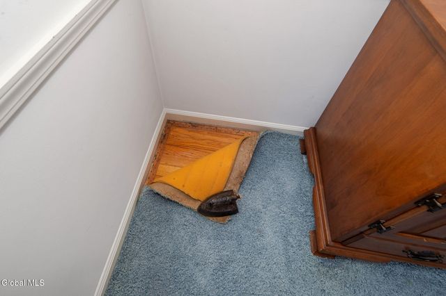 1139 Fernwood Drive, Niskayuna, NY 12309