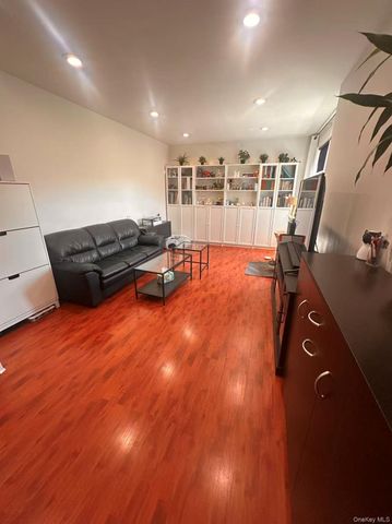 139-15 28 Road 6G, Flushing, NY 11354