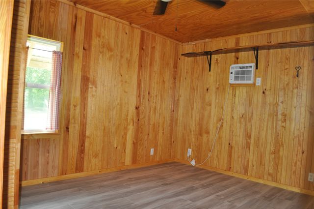 10166 Northview Drive, Wills Point, TX 75169