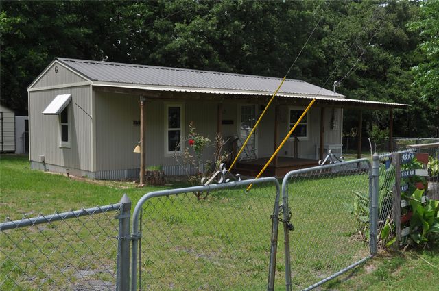 10166 Northview Drive, Wills Point, TX 75169