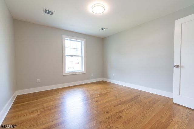 54 Navajo Ave, Parsippany-troy Hills Twp., NJ 07034