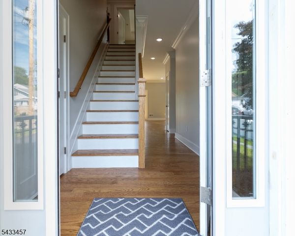 54 Navajo Ave, Parsippany-troy Hills Twp., NJ 07034