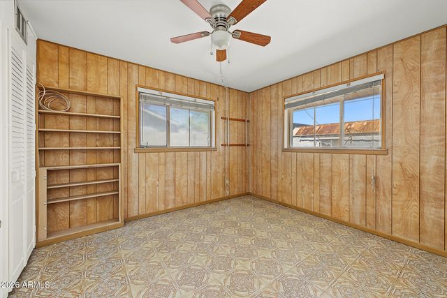 11116 W GREER Avenue, Youngtown, AZ 85363