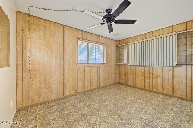 11116 W GREER Avenue, Youngtown, AZ 85363
