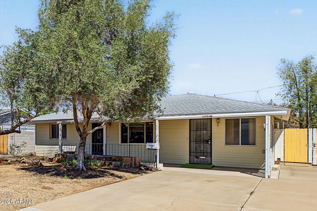 11116 W GREER Avenue, Youngtown, AZ 85363