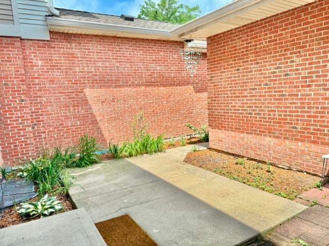 18614 W Point Drive, Tinley Park, IL 60477