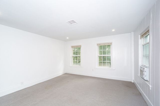 34 Walnut St. 4, Natick, MA 01760