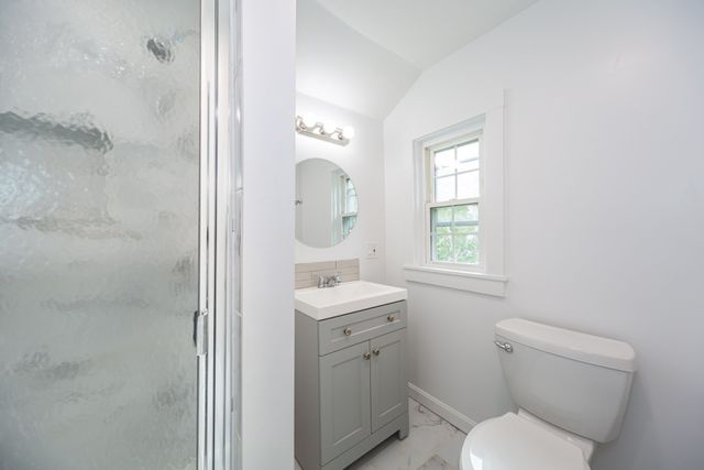 34 Walnut St. 4, Natick, MA 01760