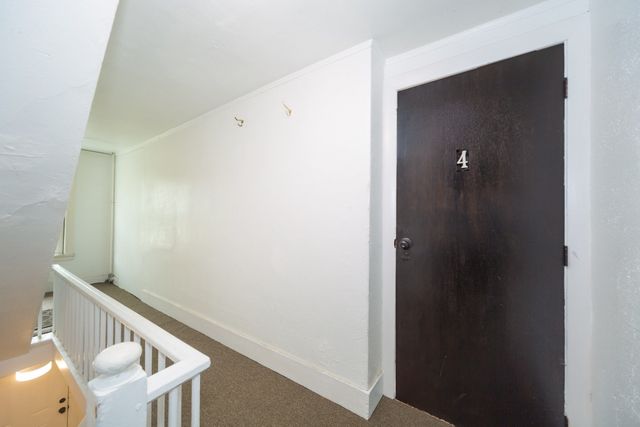 34 Walnut St. 4, Natick, MA 01760