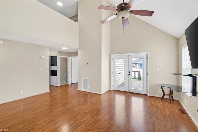 66 Franktown RD, Hampton, VA 23663