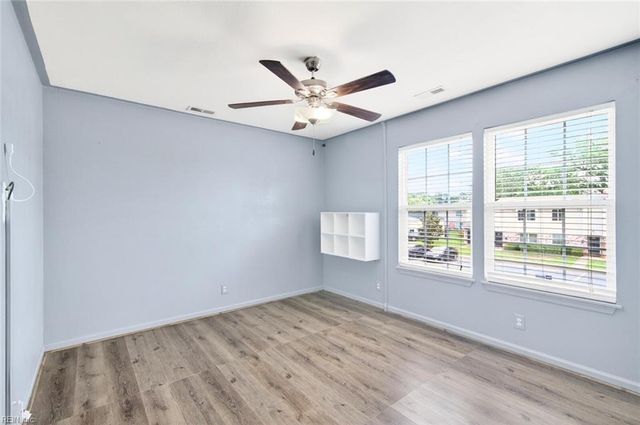 66 Franktown RD, Hampton, VA 23663