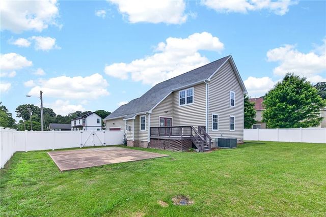 66 Franktown RD, Hampton, VA 23663