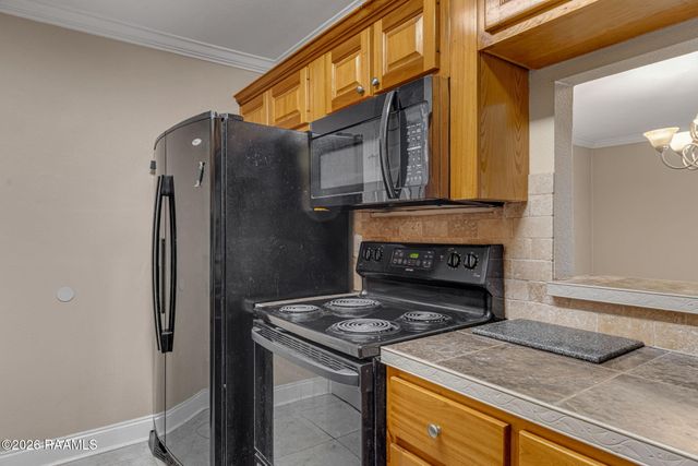 112 Hillside Drive 34, Lafayette, LA 70503