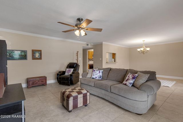 112 Hillside Drive 34, Lafayette, LA 70503