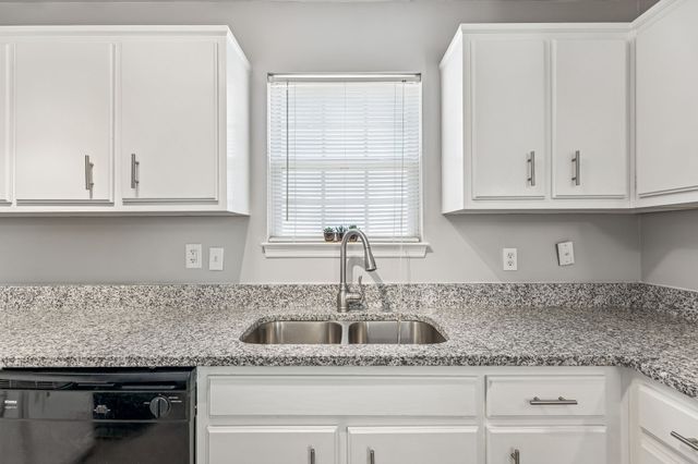 1548 Emerald Bay Blvd, Whites Creek, TN 37189