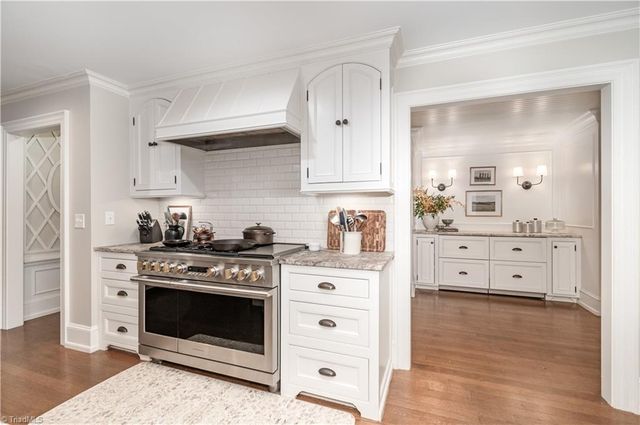 2307 Princess Ann Street, Greensboro, NC 27408