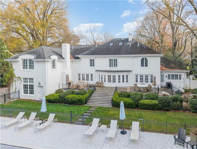 2307 Princess Ann Street, Greensboro, NC 27408