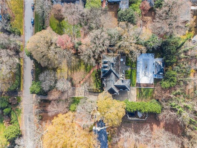 2307 Princess Ann Street, Greensboro, NC 27408