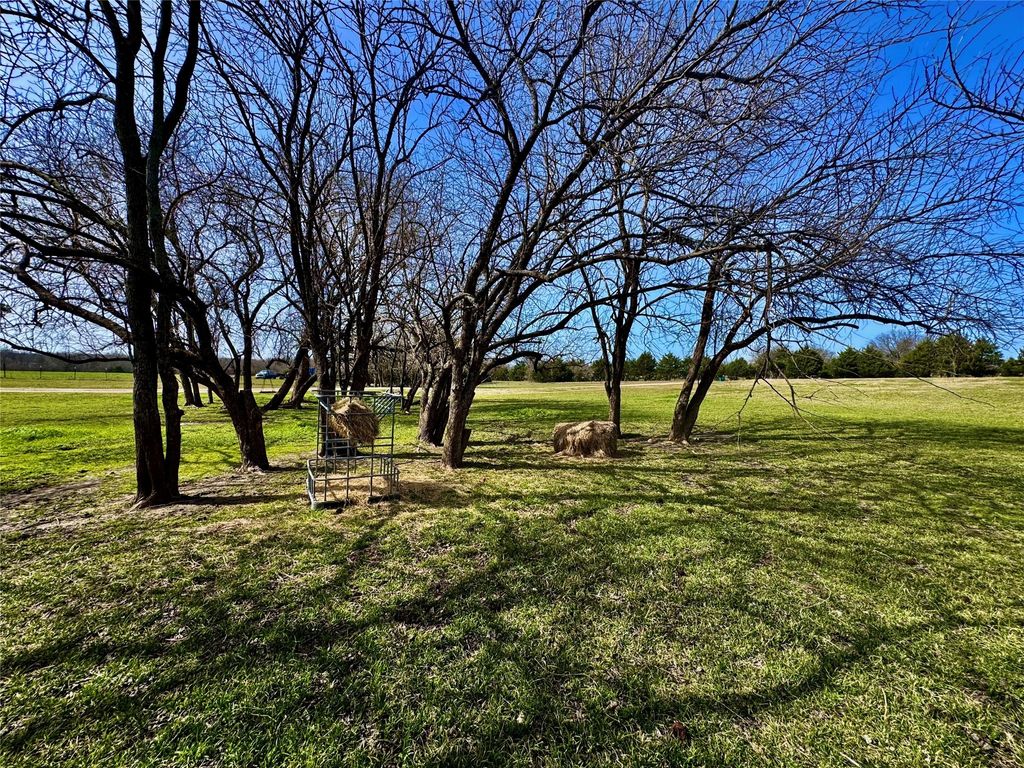 4081 FM 2736 C, Campbell, TX 75422