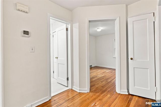 182 14th, Cresskill, NJ 07626