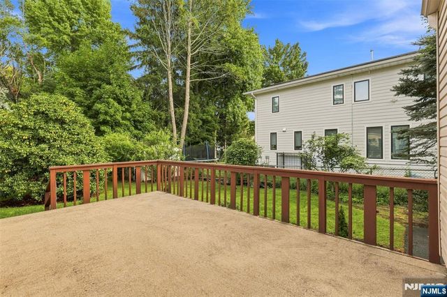 182 14th, Cresskill, NJ 07626