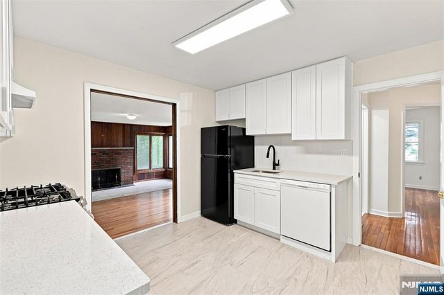 182 14th, Cresskill, NJ 07626