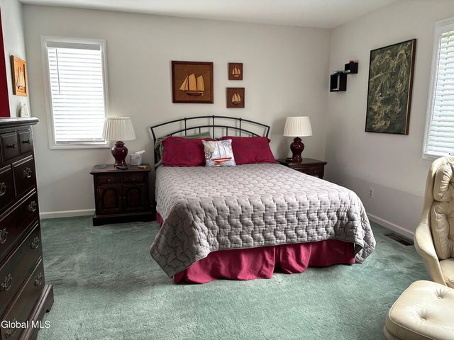 16 Pepper Lane, Greenfield, NY 12866