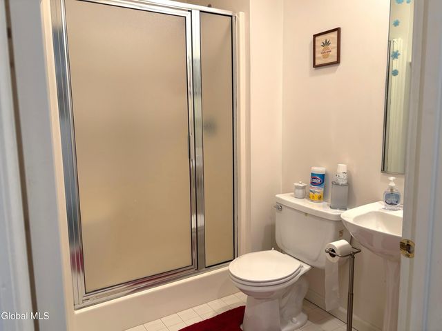 16 Pepper Lane, Greenfield, NY 12866