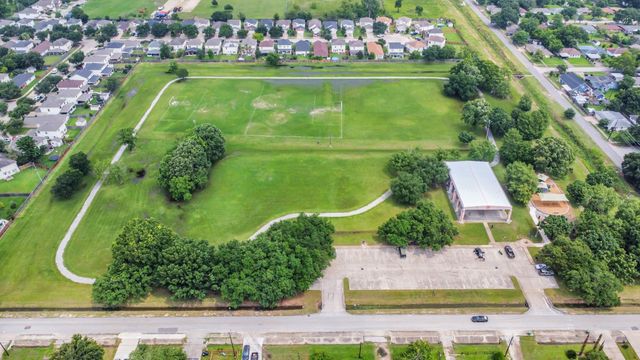 11834 Beachberry Drive, Houston, TX 77034