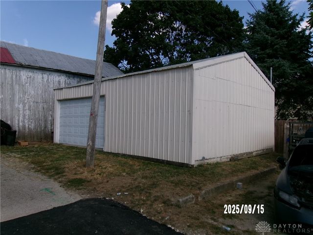 421 Market Street, Brookville, OH 45309