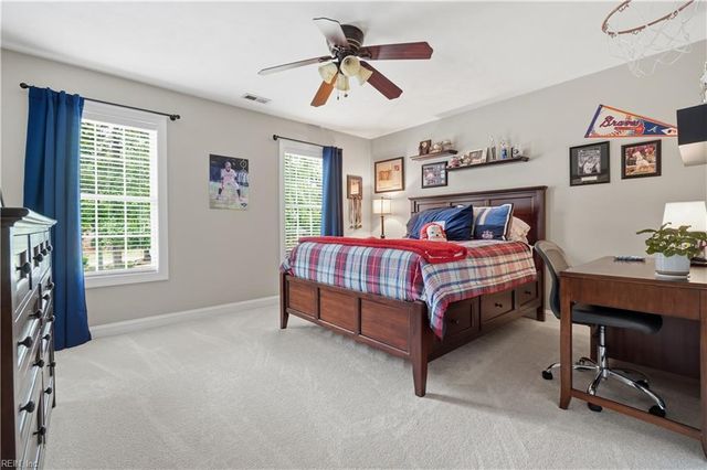 505 Shadow Brooke DR, Chesapeake, VA 23320