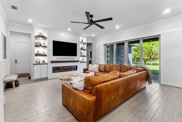 981 Castaway Court, Loxahatchee, FL 33470