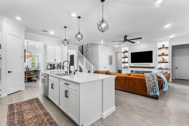 981 Castaway Court, Loxahatchee, FL 33470