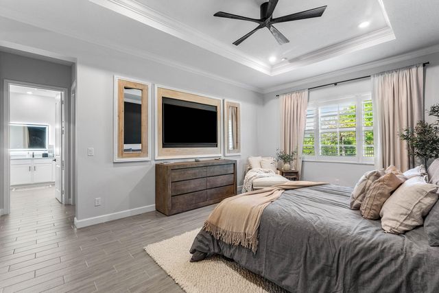 981 Castaway Court, Loxahatchee, FL 33470