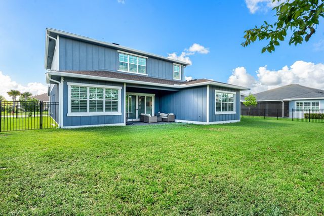 981 Castaway Court, Loxahatchee, FL 33470