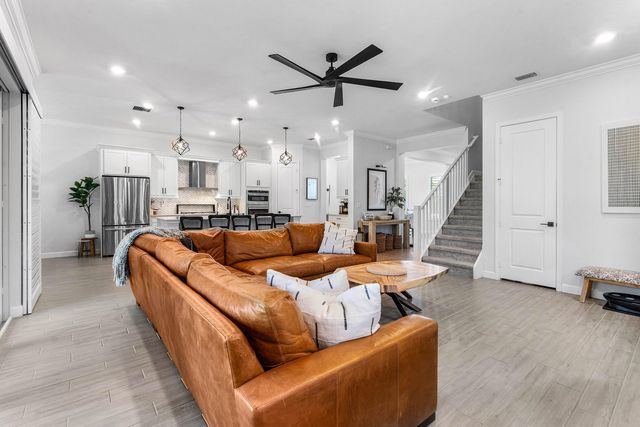 981 Castaway Court, Loxahatchee, FL 33470