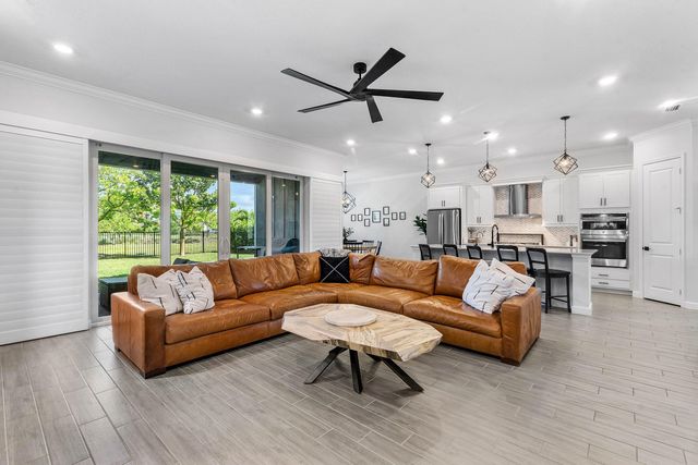 981 Castaway Court, Loxahatchee, FL 33470