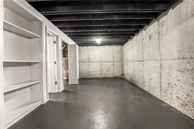 6518 Charles Street, Shawnee, KS 66216