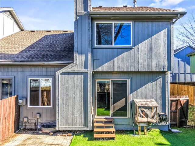 6518 Charles Street, Shawnee, KS 66216