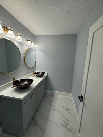 4310 HUNTINGTON STREET NE, St Petersburg, FL 33703