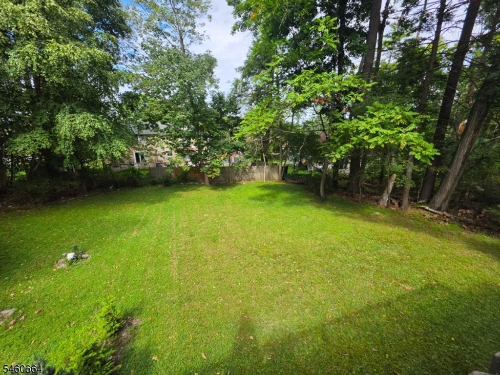 410 B Deerfield Ln, Montague Twp., NJ 07827 — photo 3