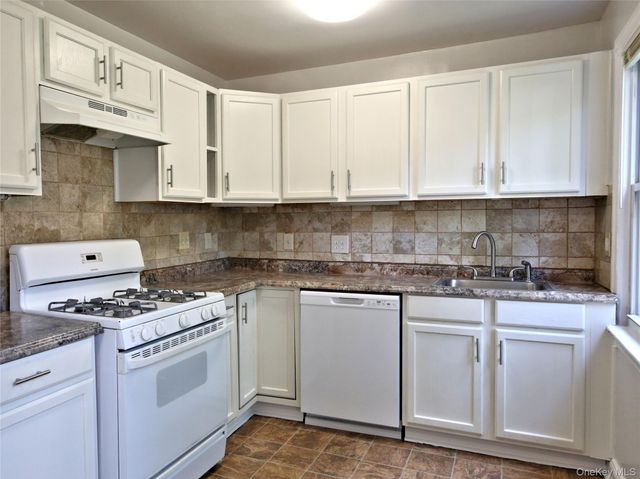 5 Laurel Street B2, Rye, NY 10580