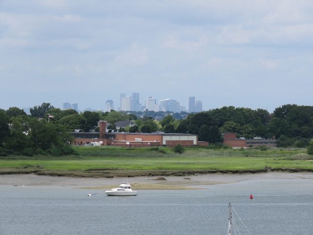 200 Cove Way 612, Quincy, MA 02169