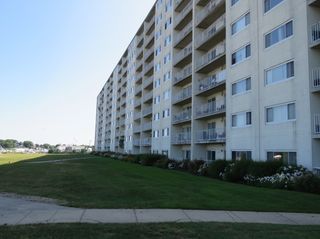 200 Cove Way 612, Quincy, MA 02169